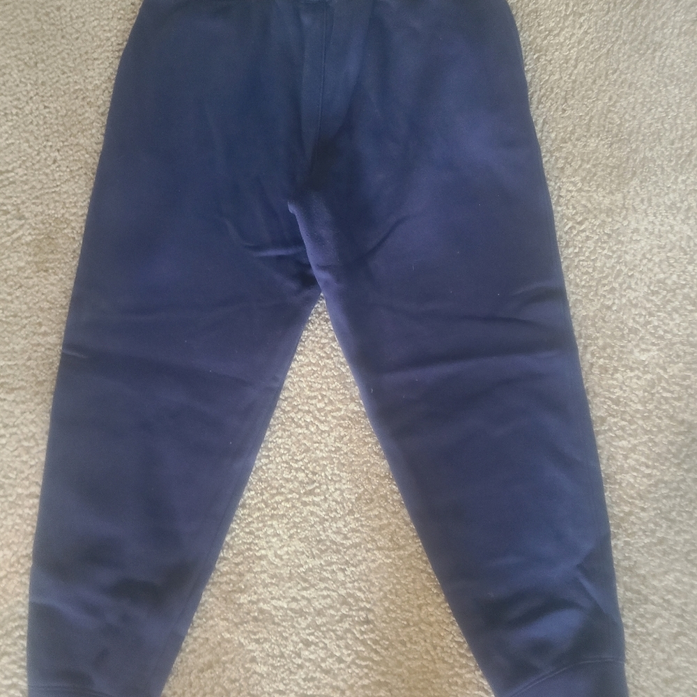 sweat pants